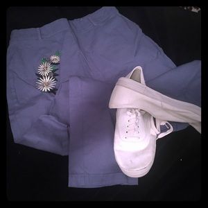 Blue Lindy Bop cigarette capris with daisies
